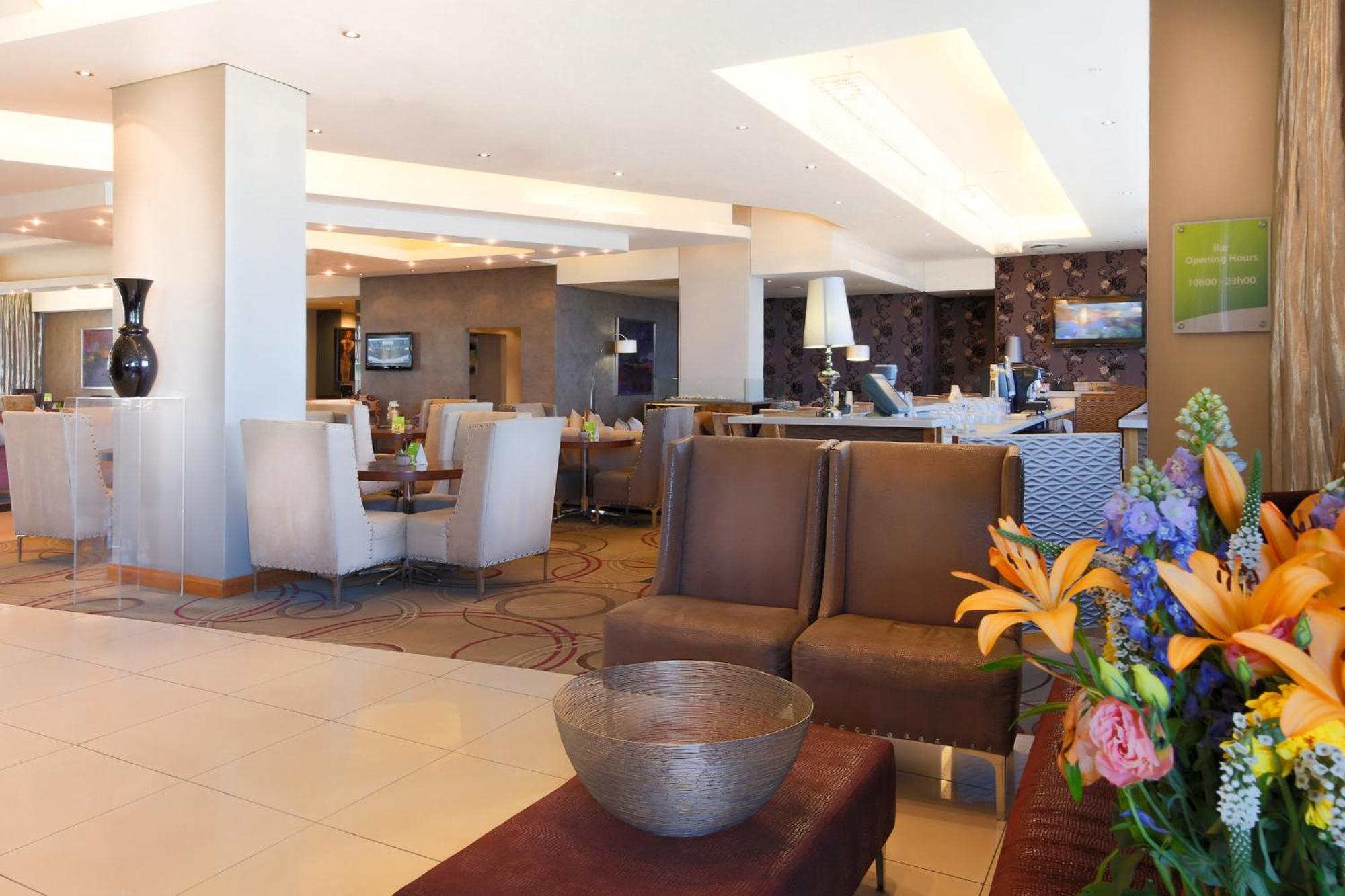 Holiday Inn Johannesburg-Rosebank, An Ihg Hotel Ngoại thất bức ảnh