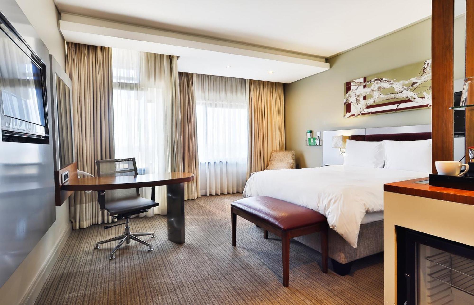 Holiday Inn Johannesburg-Rosebank, An Ihg Hotel Ngoại thất bức ảnh